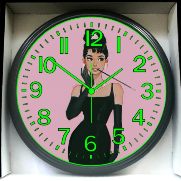 Audrey Hepburn Mid-Century modern Inspired Glow In Dark Retro Wall Clock New!